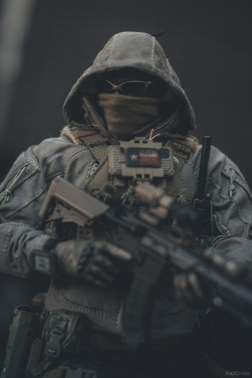 OPERATOR | 1/6 Toy Photography &amp; Action Figure Kitbashing.